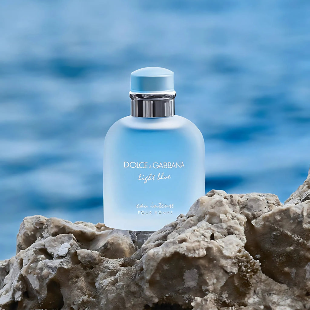 Dolce & Gabbana Light Blue Eau Intense pour Homme
